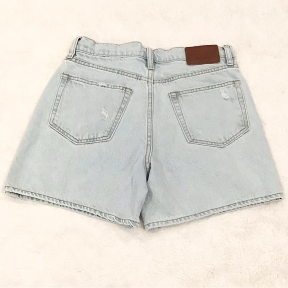 Hidden Small High Rise Women's Denim Shorts Distressed Light Wash HD4179M-LT - Picture 3 of 7